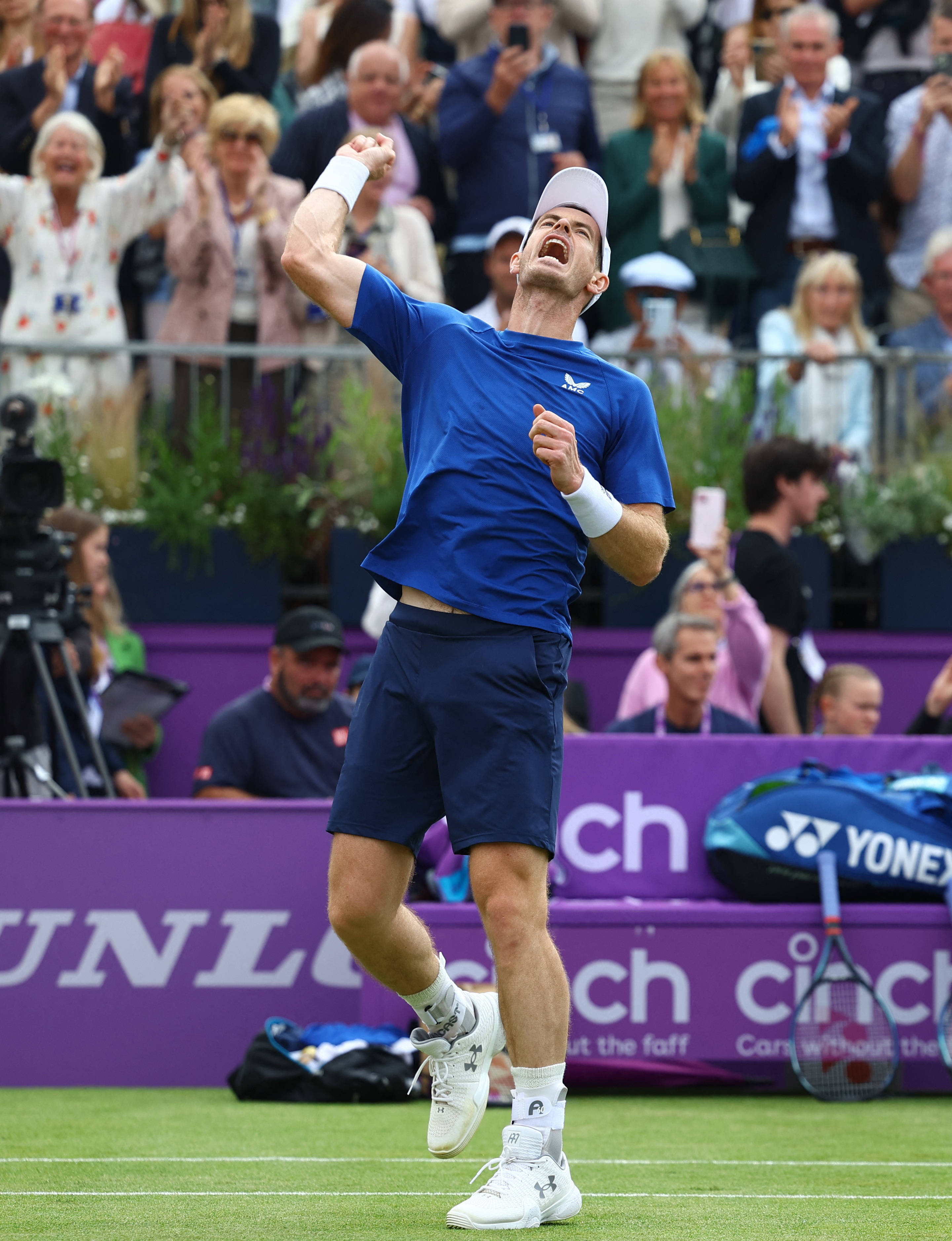 世界网球队横扫西班牙网球队，穆雷高光表现的简单介绍