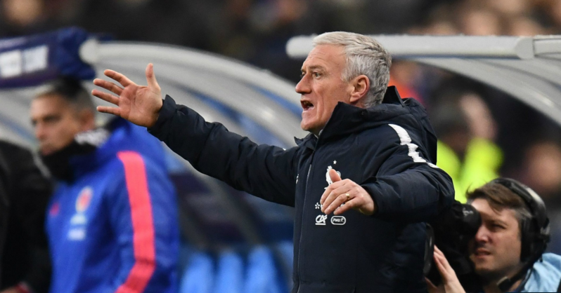 包含荷兰逆转哥伦比亚，罗本关键制胜的词条