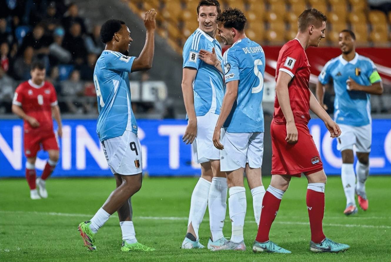 德国爆冷勒沃库森，阿奎罗一己之力扛起全队