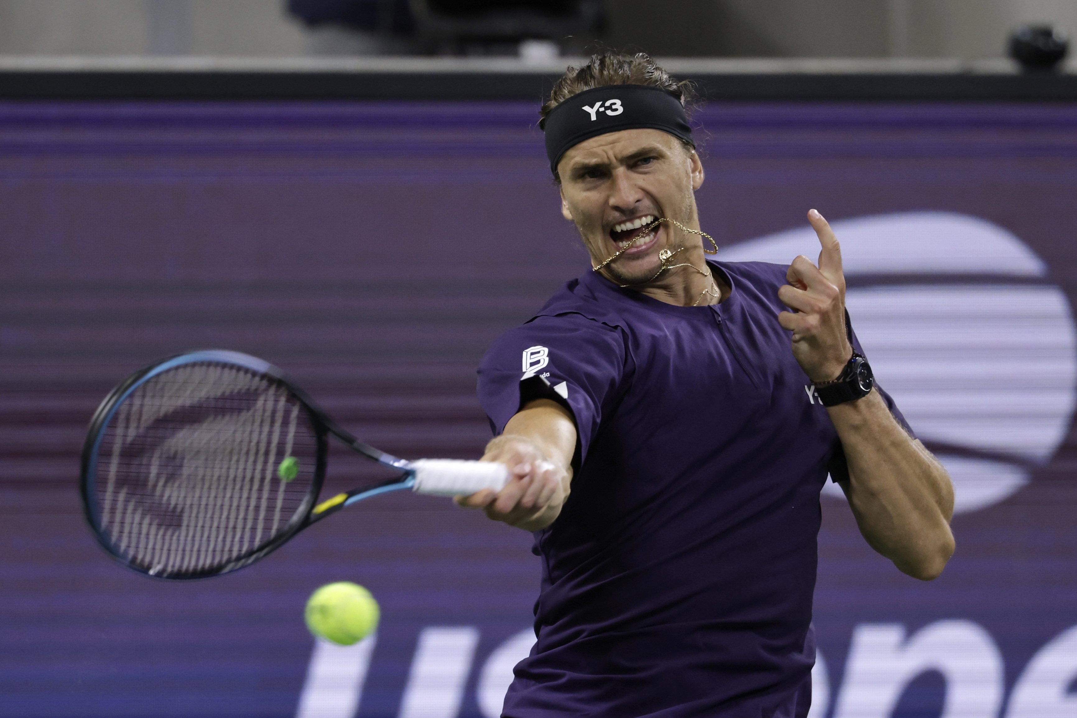 法国网球队翻盘英国网球队，兹维列夫统治全场的简单介绍