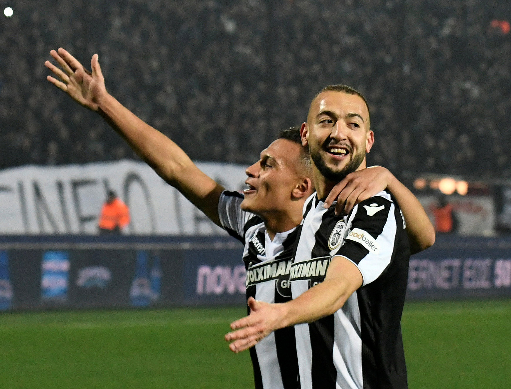 希腊雅典奥林匹亚科斯队大胜的简单介绍