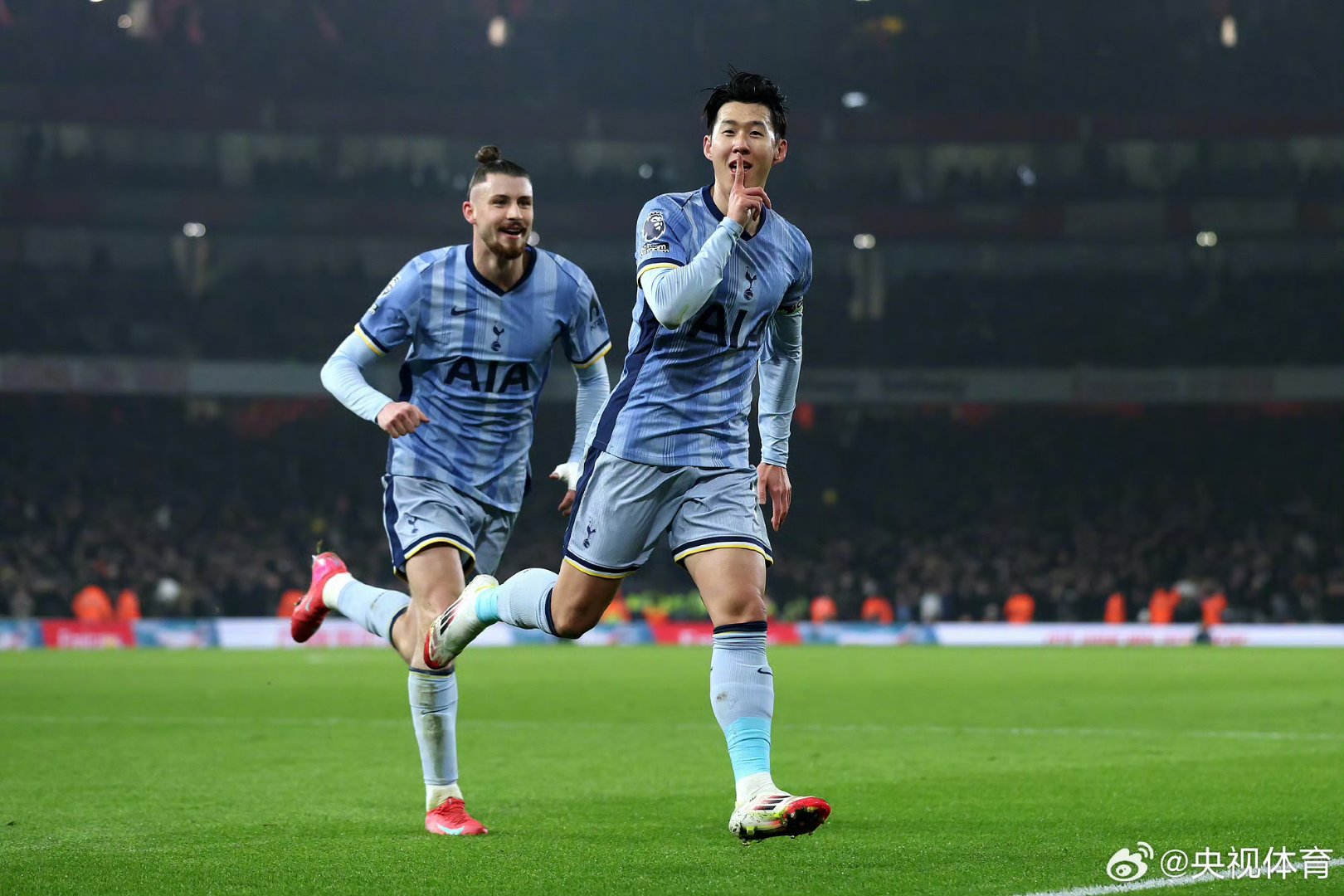 热刺主场艰难取胜，实现背靠背胜利