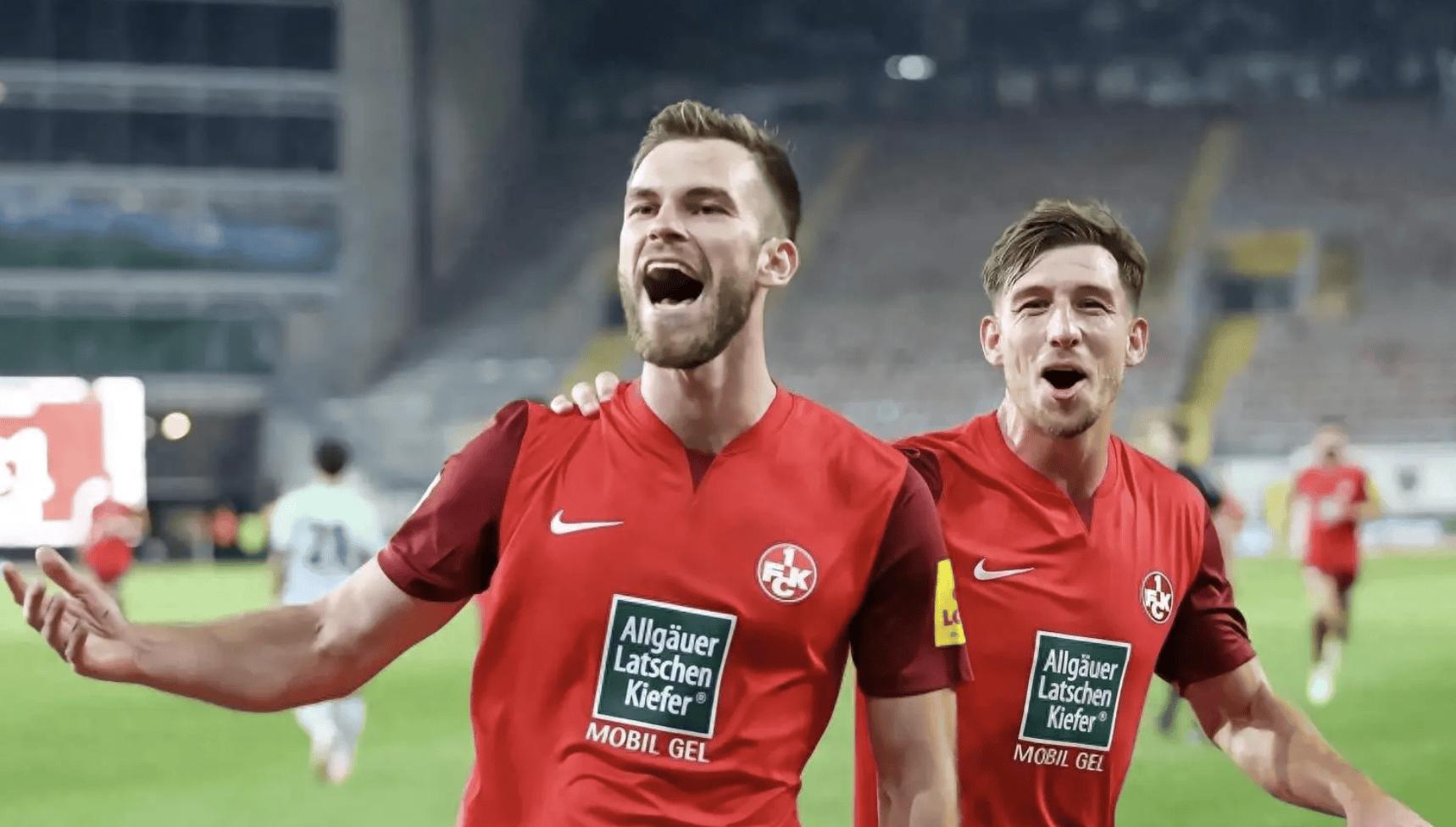 关于沃尔夫斯堡后防表现出色，零封对手的信息