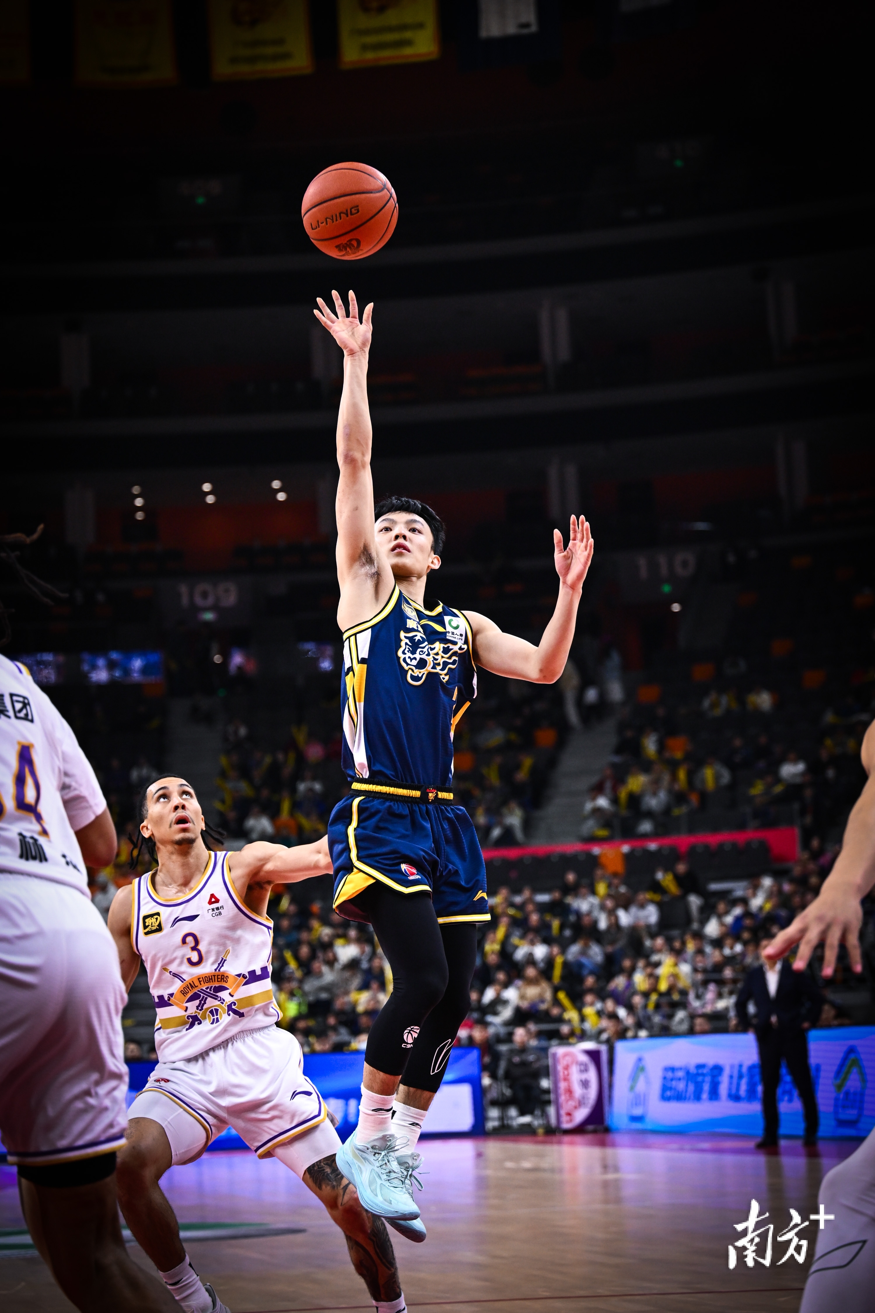 广东队主场完胜，豪取五连胜的简单介绍