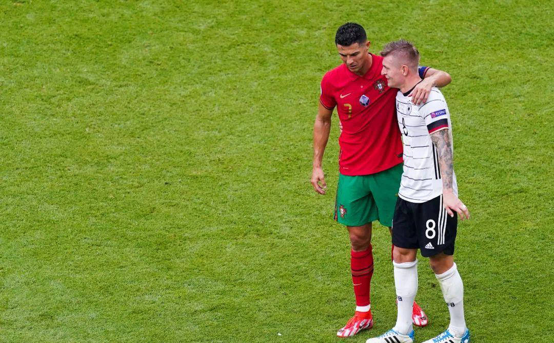 欧国联季后赛首回合,球队将上演一场胜负之战 欧国联季后赛首回合,球队将上演一场胜负之战