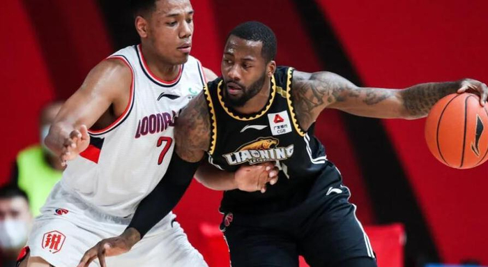 包含战术变阵令对手措手不及,助球队连续胜场的词条 包含战术变阵令对手措手不及,助球队连续胜场的词条